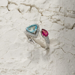 Aquamarine ring with pink tourmaline & diamonds